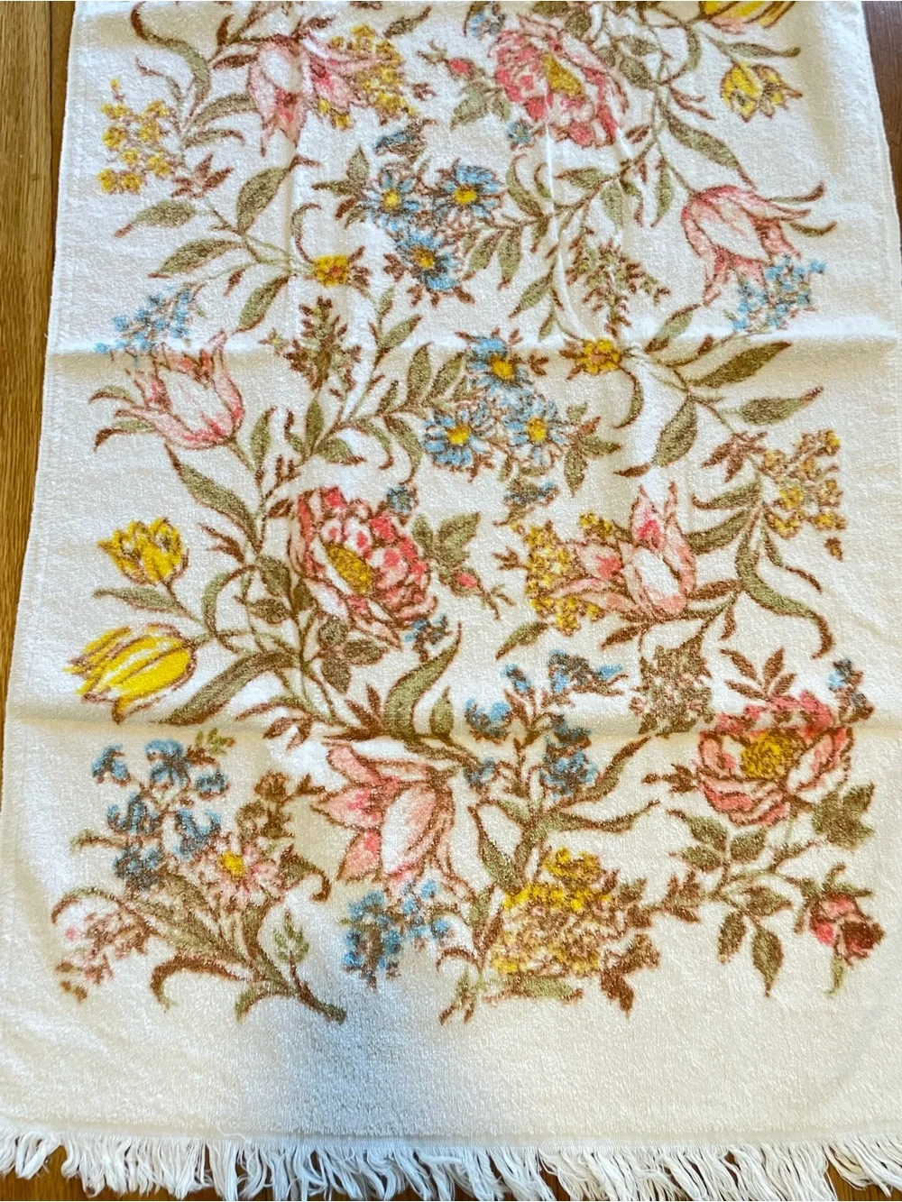 Fieldcrest gorgeous vintage